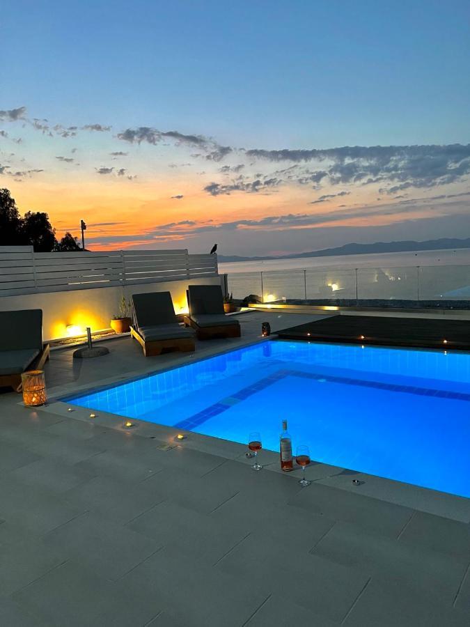 Vaso Beach Front Villa Ialysós Eksteriør bilde