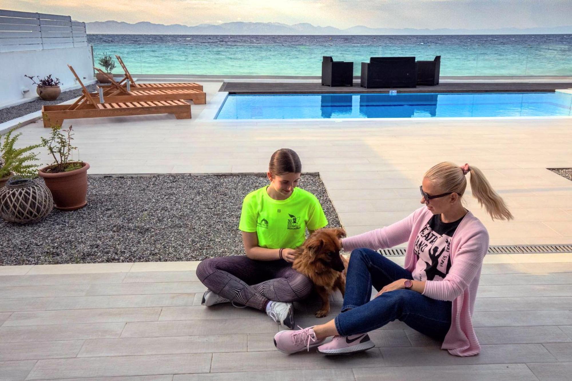 Vaso Beach Front Villa Ialysós Eksteriør bilde